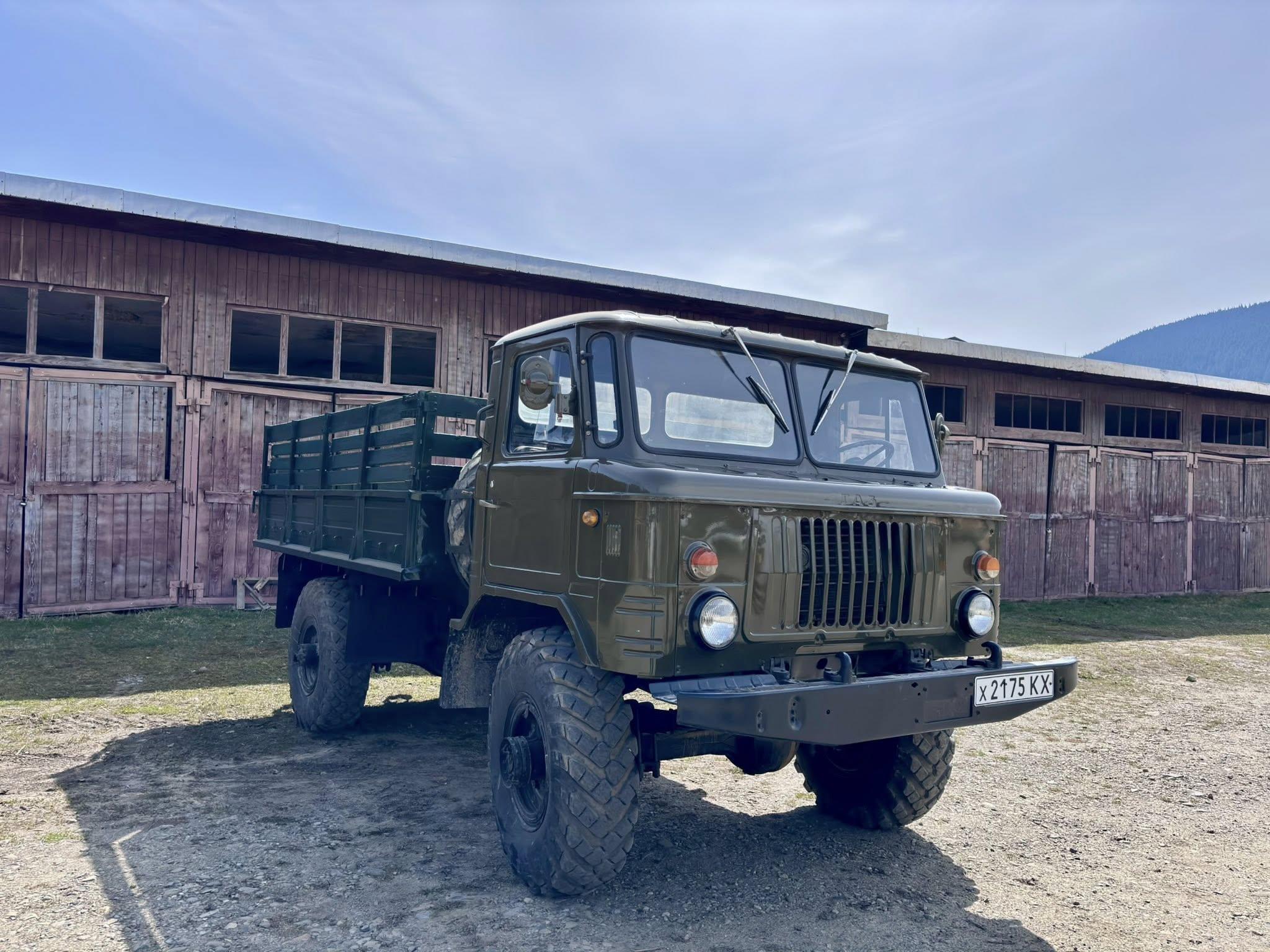 Верховинська громада передала ЗСУ автомобіль