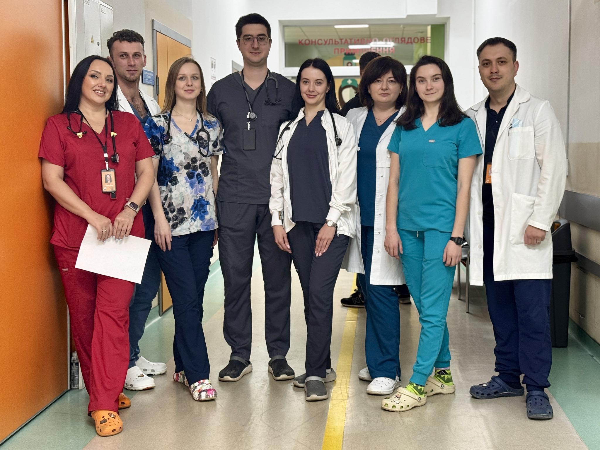 Повертали з того світу: у Франківську лікарі врятували нацгвардійця