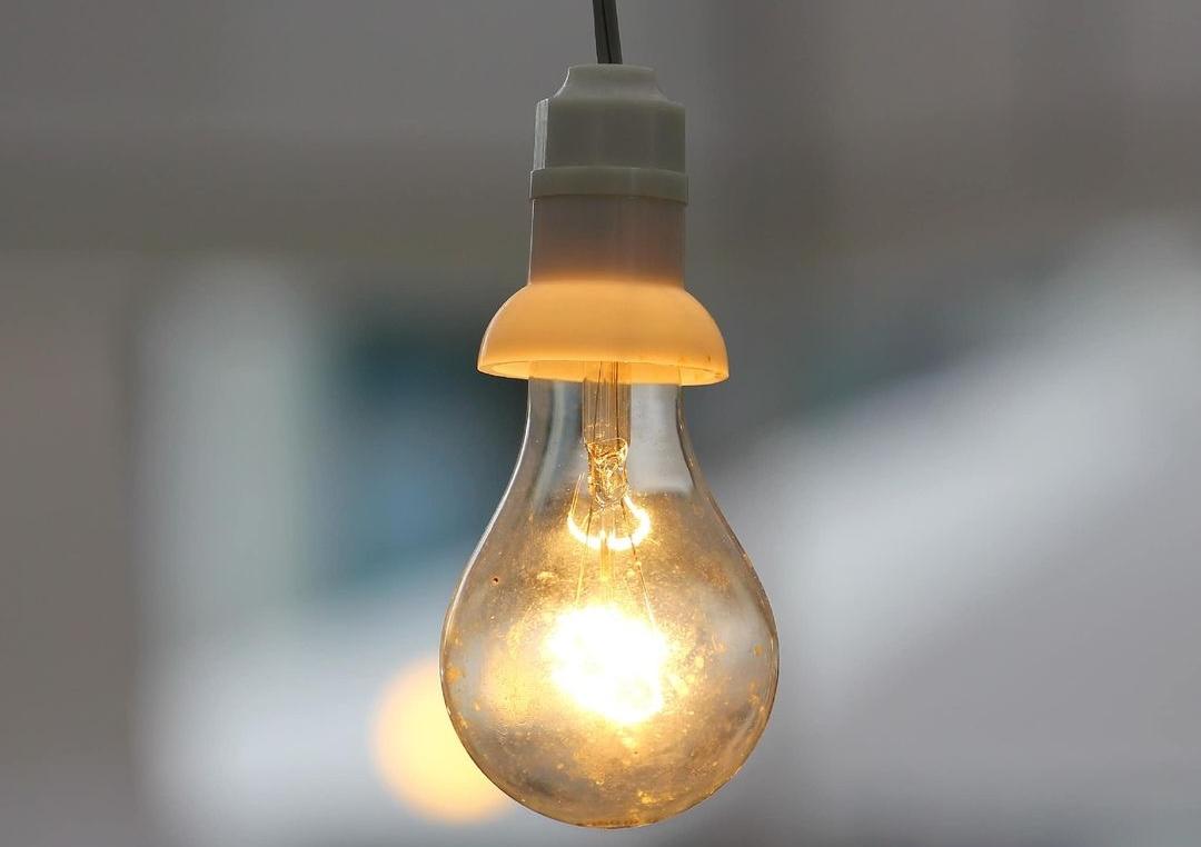 10 квітня на Прикарпатті діятимуть графіки погодинних вимкнень світла