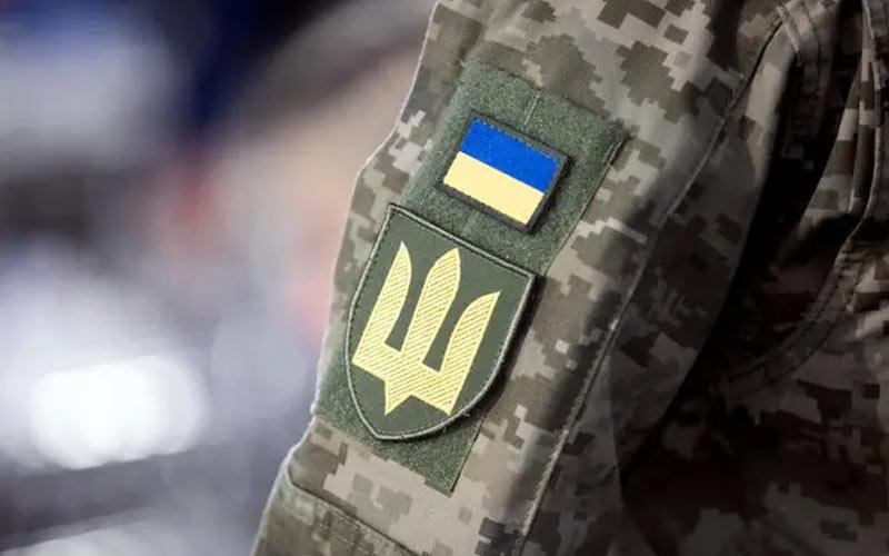 Майже два роки не повертався з відпустки, а потім знову залишив військову частину: прикарпатця засудили до 5 років ув’язнення