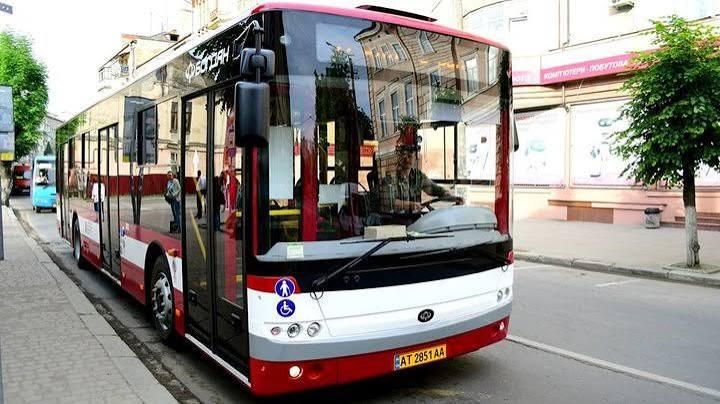 В Івано-Франківську у вересні може зменшитись кількість комунального транспорту: бракує водіїв