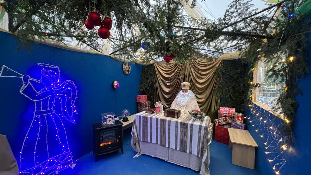 «Діти дуже мудрі»: у Франківську запрошують на зустріч із Святим Миколаєм (фото)