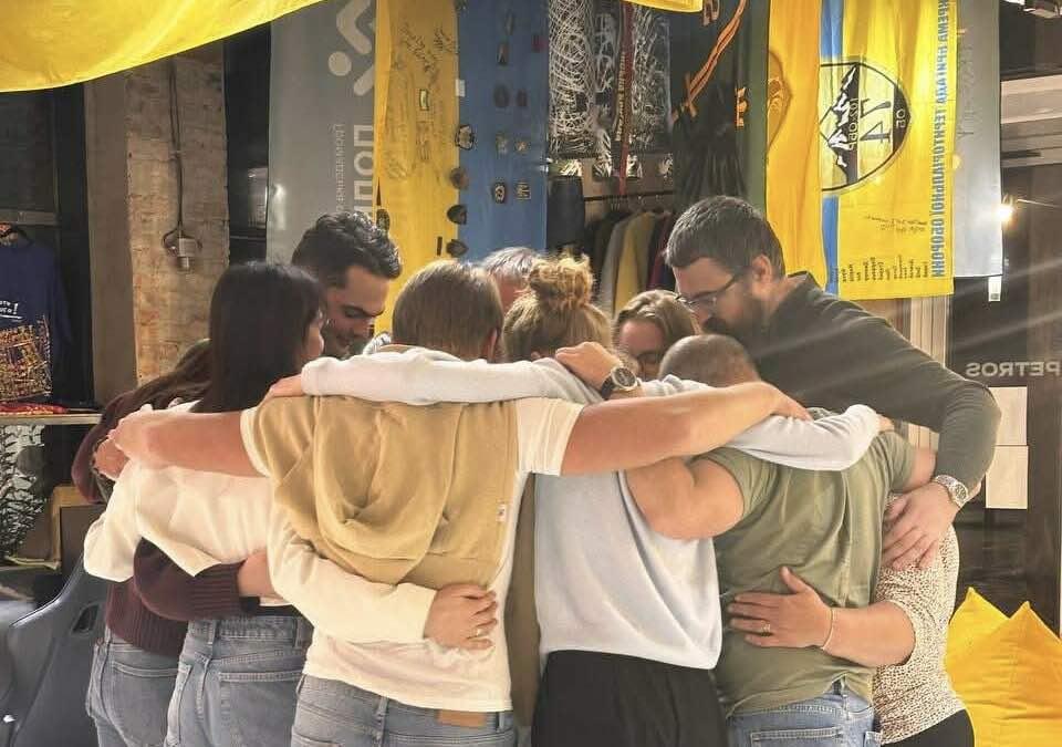 Танець як реабілітація: у Франківську ветерани через танго відновлюють стосунки в парі