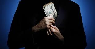 Ексочільника прокуратури Франківщини викрили на систематичній корупції (ВІДЕО)