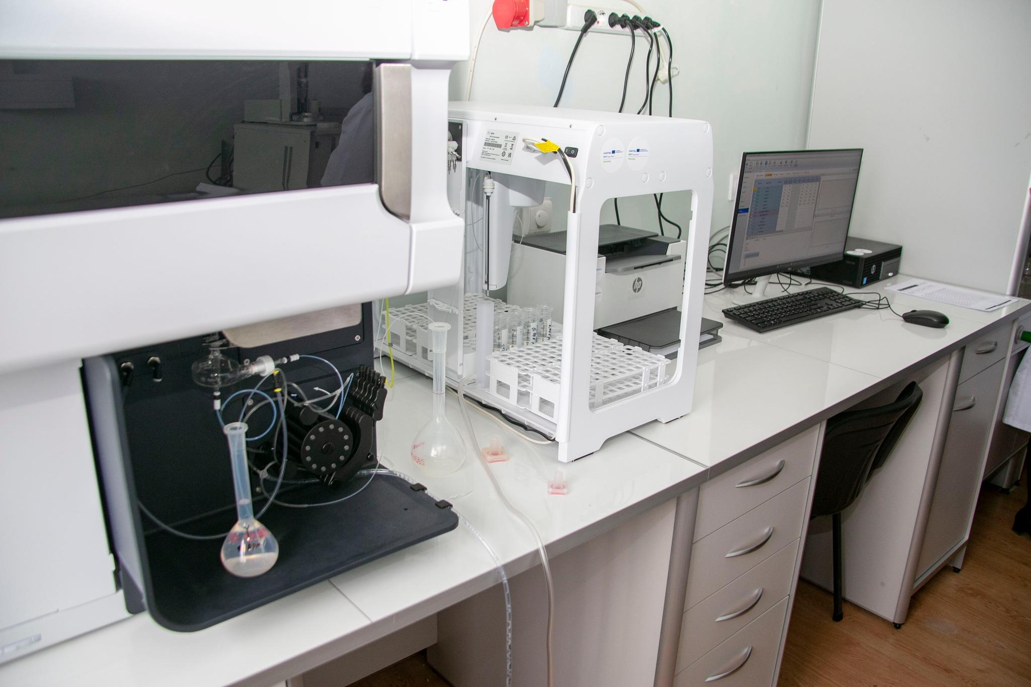 Франківському водоканалу поляки передали обладнання для контролю якості води