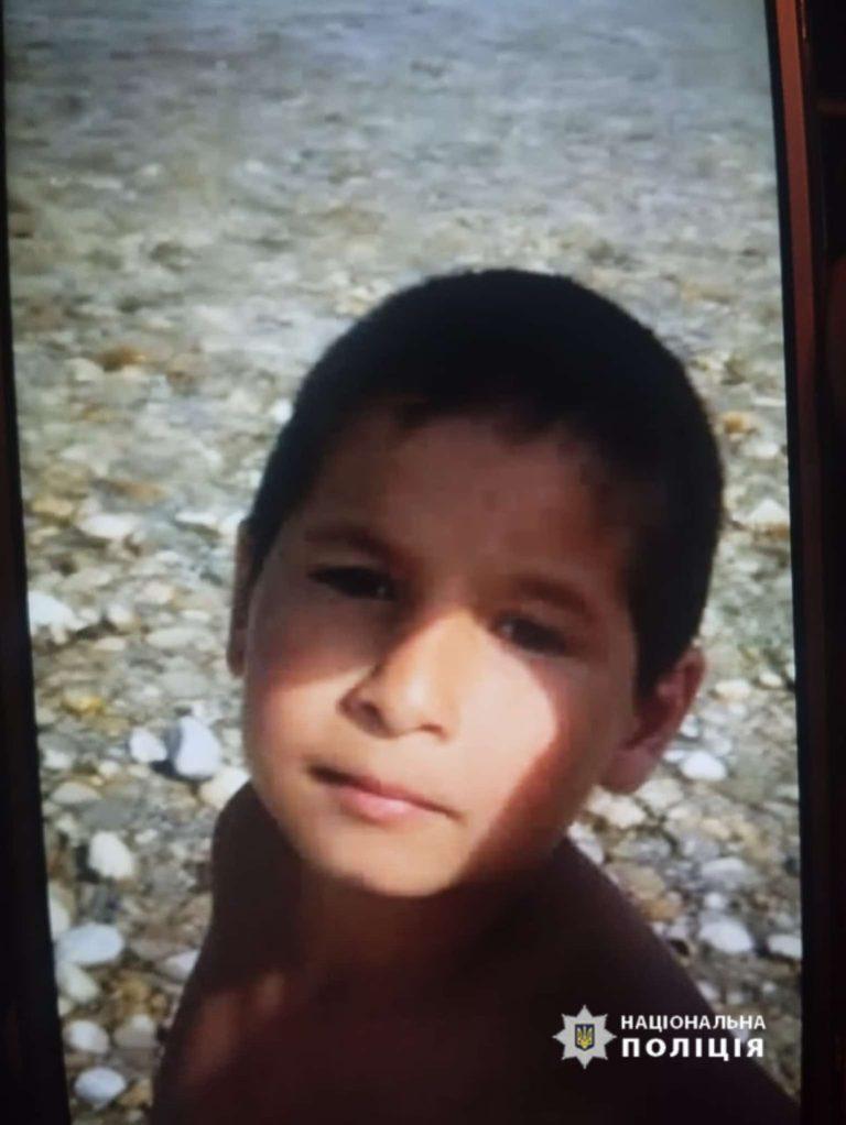 Правоохоронці розшукують неповнолітнього хлопчика з Долинщини