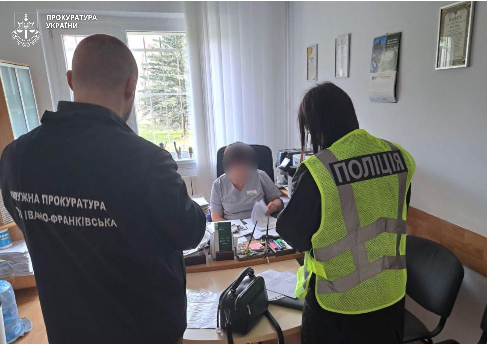 Ексдиректорку перинатального центру в Івано-Франківську судитимуть у справі про збитки державі на півтора мільйона гривень