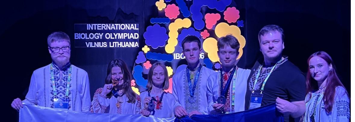 Українські школярі здобули чотири медалі на Міжнародній олімпіаді з біології