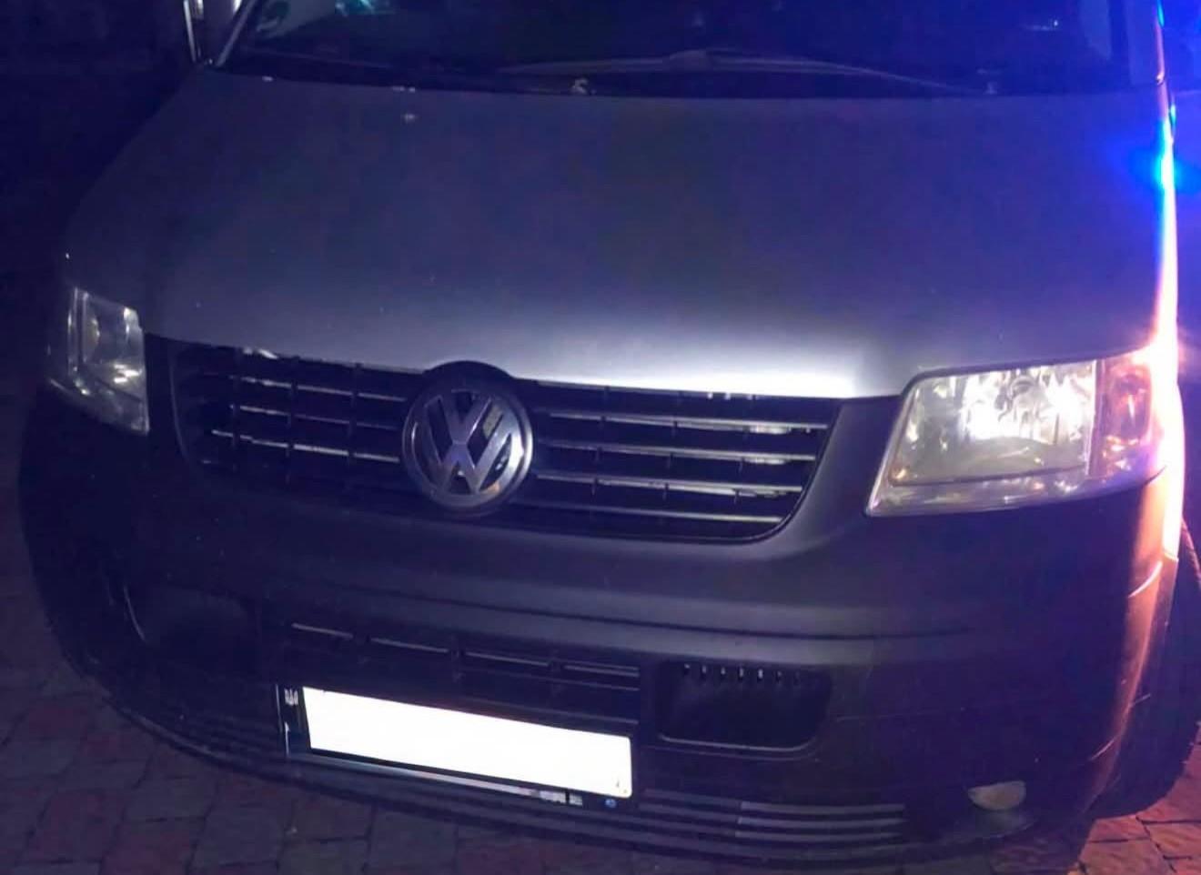 У Франківську під час комендантської години спіймали 17-річного водія без прав