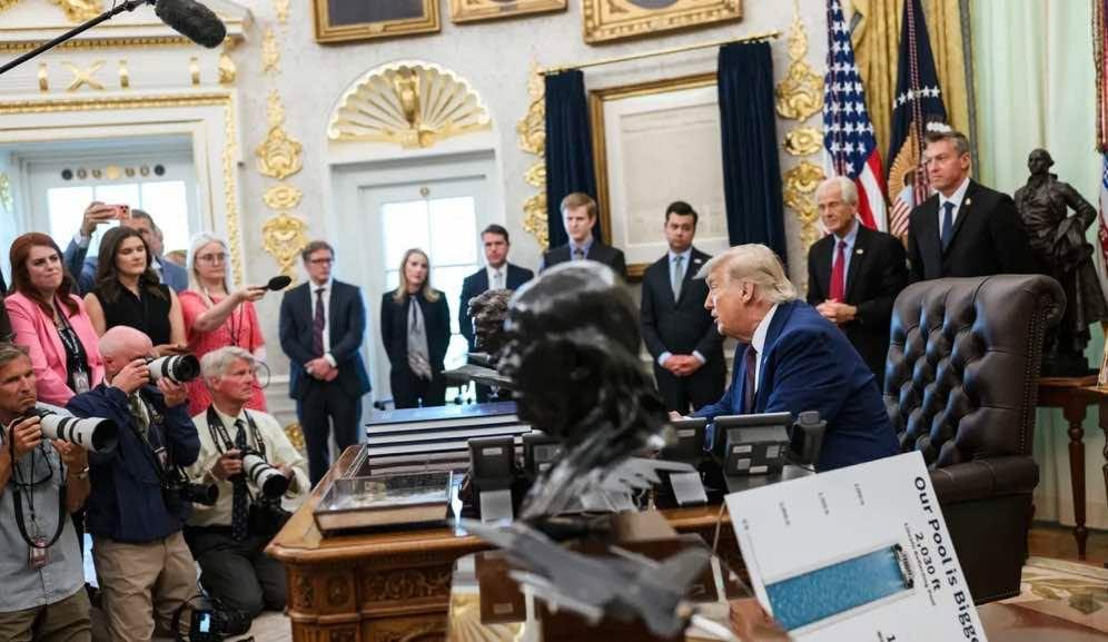 «Хай розбираються»: Трамп заявив, що Зеленський і Путін тепер мають «самі домовитися»