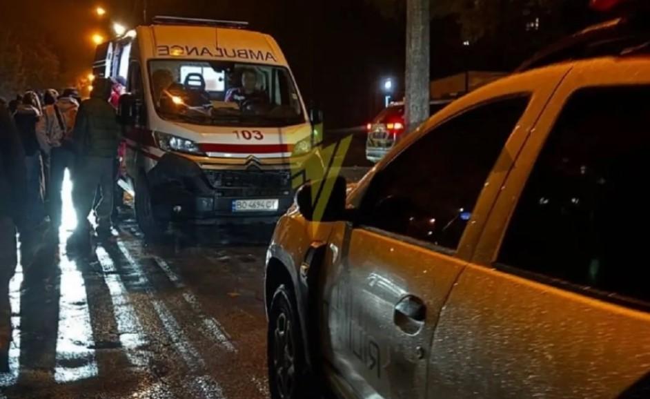 Молодий чоловік у Тернополі відкрив стрілянину біля школи. Поранено 15-річного хлопця