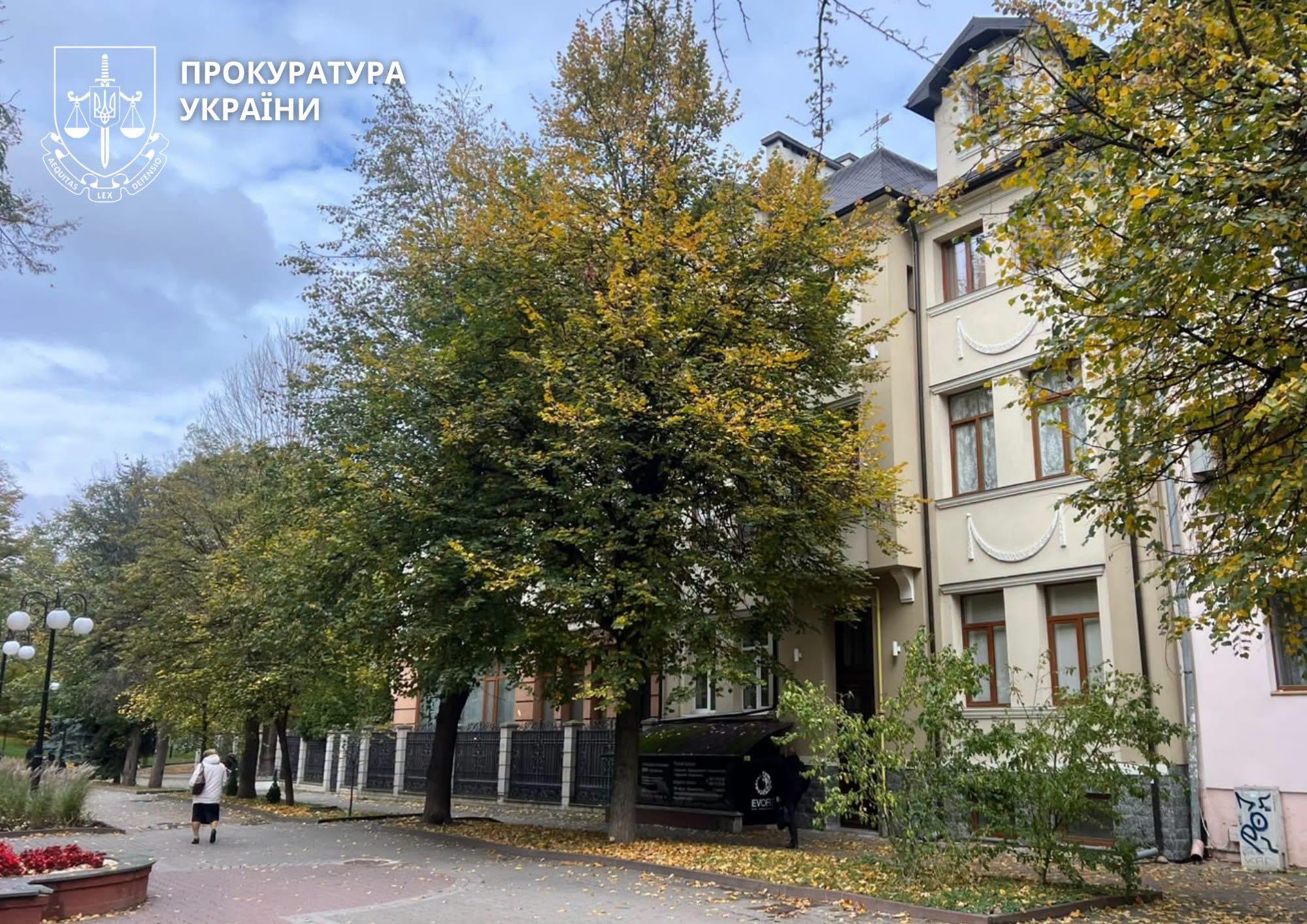 У Франківську через суд вимагають укласти охоронні договори на будинок-пам’ятку на вулиці Валовій