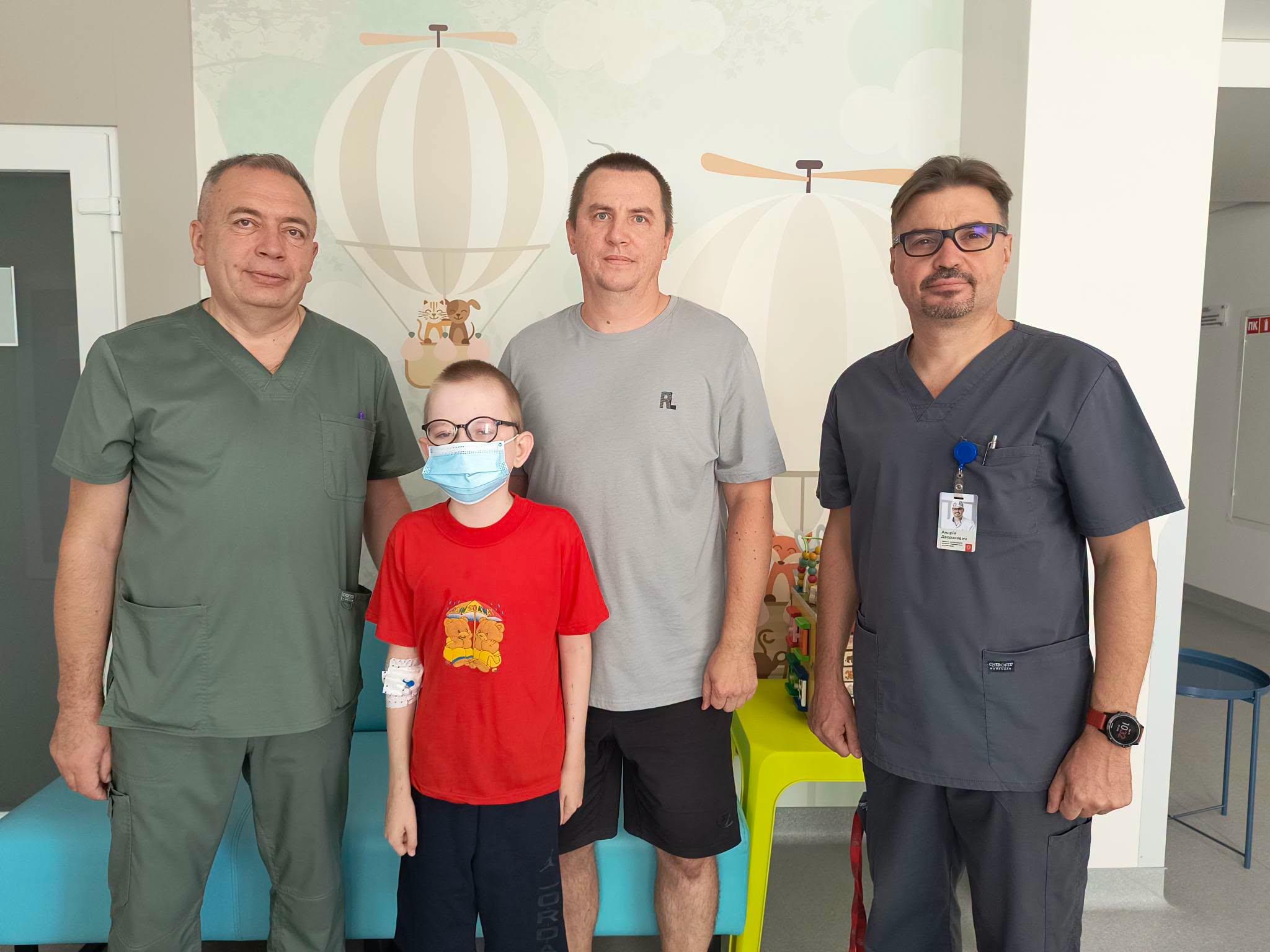 Молитва та віра: 13-річному прикарпатцю пересадили нирку від посмертного донора