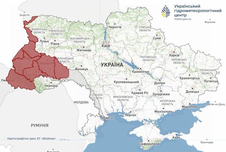Через зниження рівнів води на Прикарпатті оголосили "коричневий" рівень небезпеки